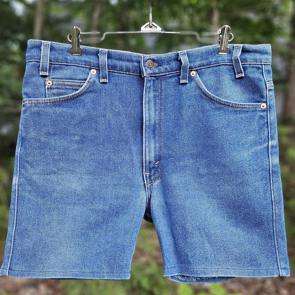 1993 Vintage Classic Levi's 517 Blue Denim Men's Shorts , Made In USA